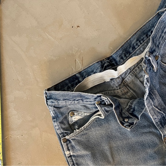 Vintage wrangler denim jeans with great wear and look. - Picture 5 of 5